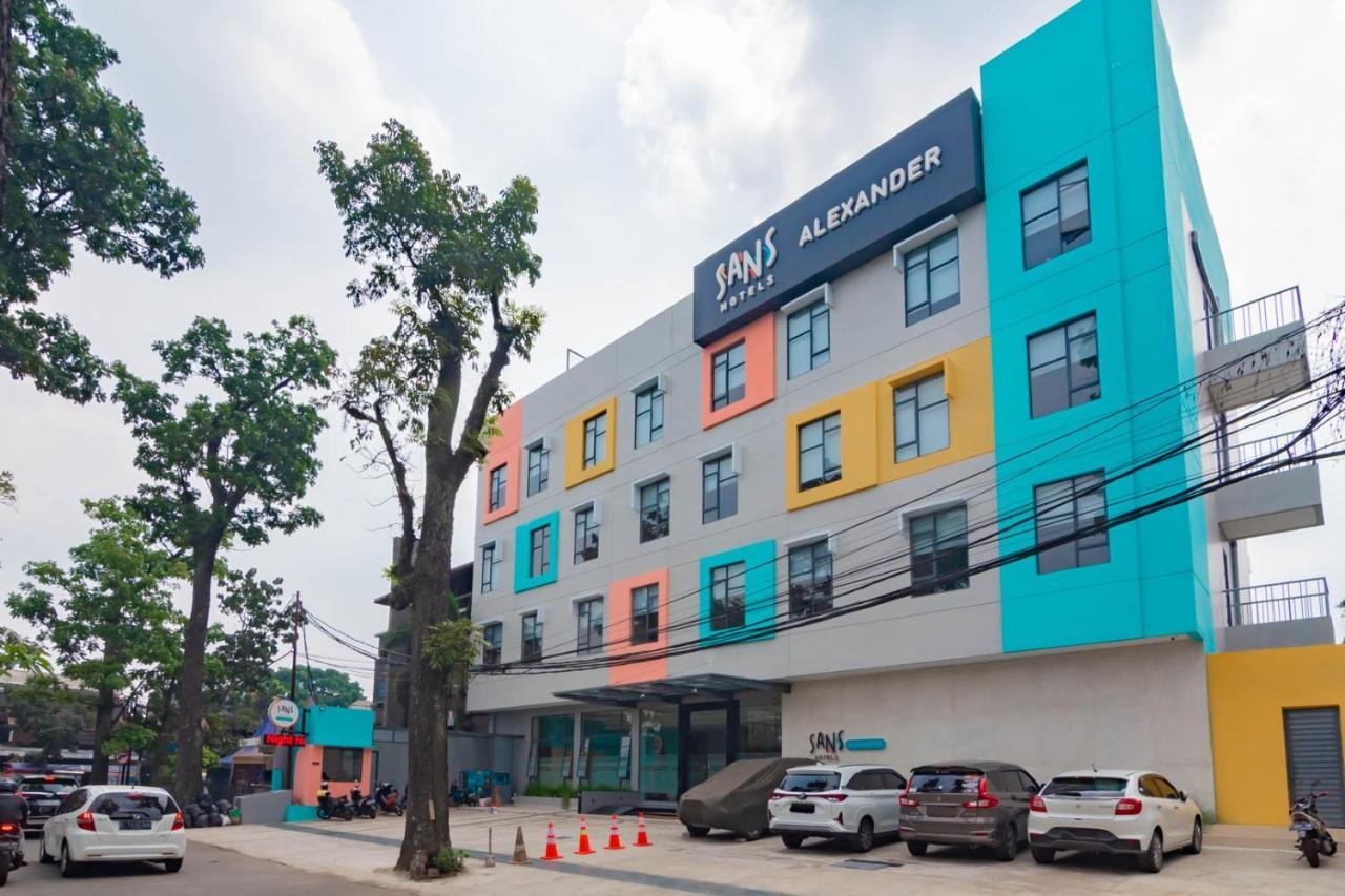 Sans Hotel Alexander 万隆 外观 照片