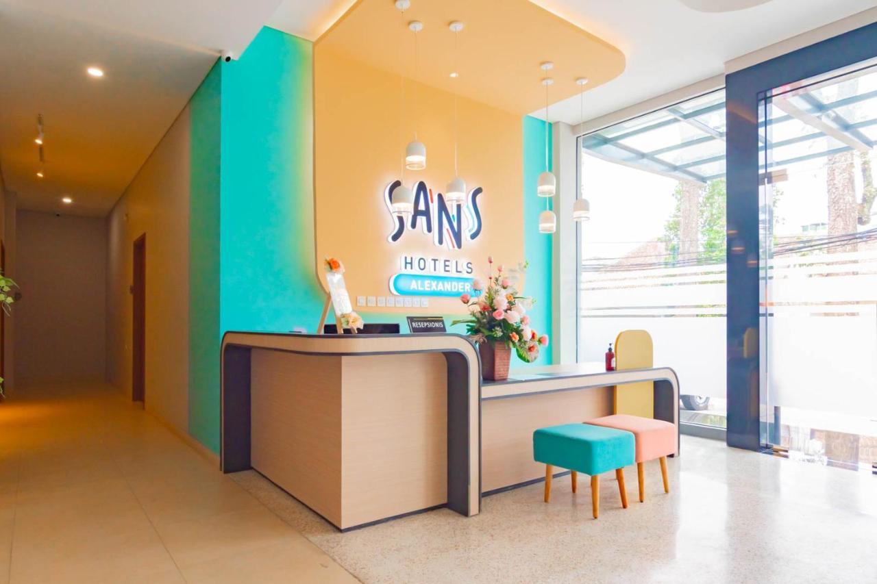 Sans Hotel Alexander 万隆 外观 照片