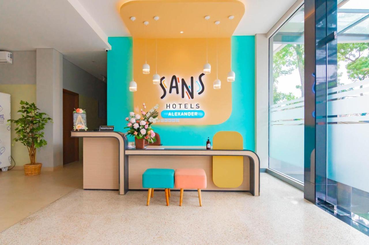 Sans Hotel Alexander 万隆 外观 照片